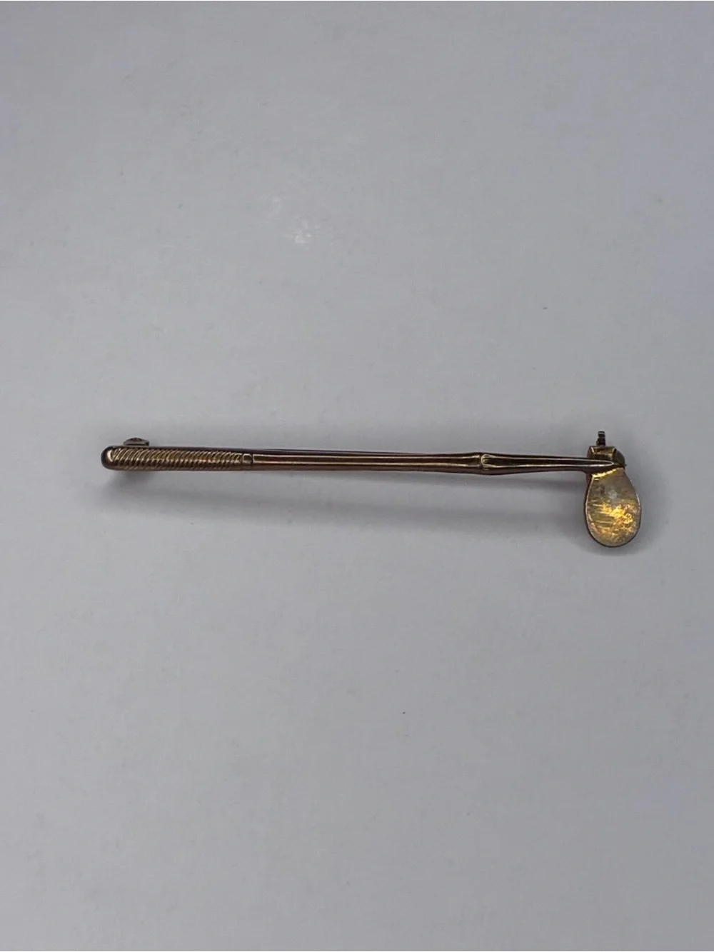 Vintage 1960's Gold Tone Golf Club Brooch Sash Lapel Pin Brass Color 2 Inches